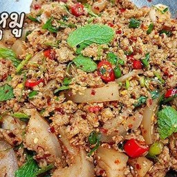 ก้อยคั้วหมูสุก