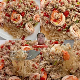 ยำโคตรแซ่บ ซอยเทียนทะเล20