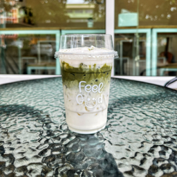 มัทฉะลาเต้