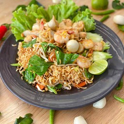 ม่าม่าผัดทะเล
