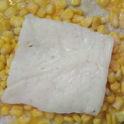 ไข่+ข้าวโพด+ชีส