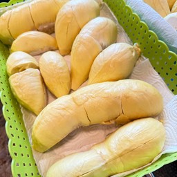 เล่านม กะเพราตามสั่ง