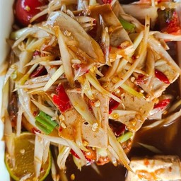 ตำปูปลาร้าใส่หมูยอ