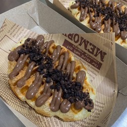 Duo Nutella Oreo Crumble Croffle (ดูโอ้นูเทลล่าโอรีโอ้ครัมเบิ้ลครอฟเฟิล)