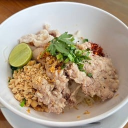 ก๋วยเตี๋ยวต้มยำแห้ง