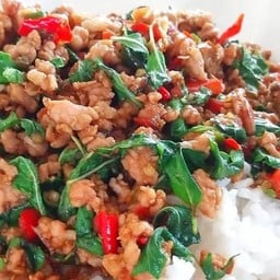 กะเตี๋ยวเนื้อตงต้มตุ๋น เย็นตาโฟรสเด็ด ประตูกรุงเทพ