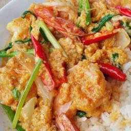 ผัดผงกระหรี่ทะเล