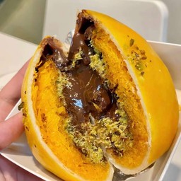 เปี๊ยะฝอยทองช็อกโกแลตดูไบ