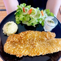 สเต็กปลาดอลลี่ทอด