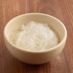 วุ้นเส้น