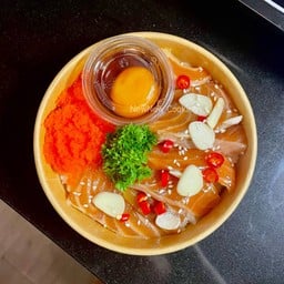 เมนูข้าวหน้าแซลมอนดอง ฟรี!! ไข่ดอง