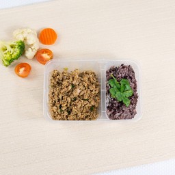 ลาบคั่วหมูเหนือ + ข้าวไรซ์เบอร์รี่
