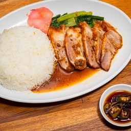 ข้าวหมูแดง