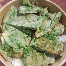 ข้าวไข่เจียวชะอมทอด+น้ำพริกกะปิ