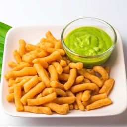 ปาท่องโก๋สังขยาใบเตย