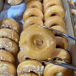 โดนัทเคลือบน้ำตาล