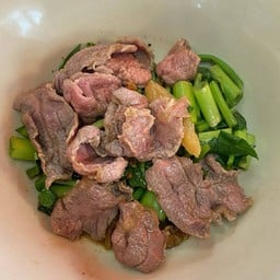 ก๋วยเตี๋ยวเนื้อลาย (พิเศษ)