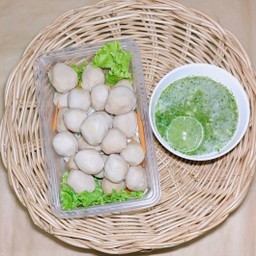 ยำลูกชิ้นปั้นสดชุดเล็ก