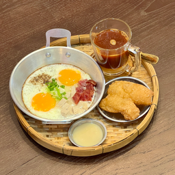 เซ็ตไข่กระทะ ปาท่องโก๋ชุมพล+ชาย้อนยุค