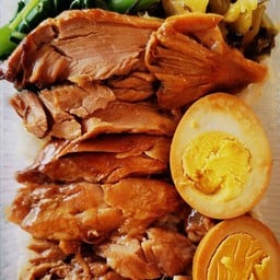 ข้าวขาหมู เจ้เพ็ญ 50-200