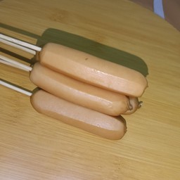 ไส้กรอกหนังกรอบ