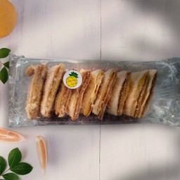 พายกรอบไส้รสสับปะรด