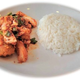 ข้าวยำไก่แซ่บ