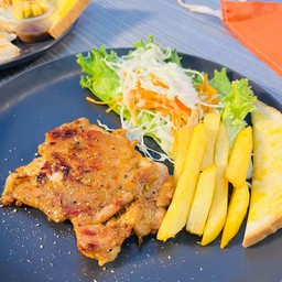 สเต๊กไก่สไปรซี่