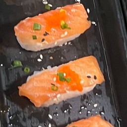 หน้าแซลม่อน