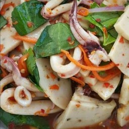 ยำปลาหมึก+หมูยอ+ปลาร้า