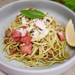 สปาเกตตี้เพสโต้