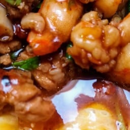 ครัวสหายโก๋ สิริเพลส90