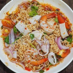 ยำม่าม่าทะเล