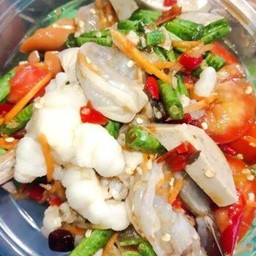 ตำเล็บมือนางกุ้งสด+หมูยอ