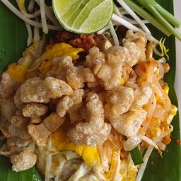 ผัดไทยแคบหมู