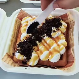 วาฟเฟิล มินิ วิปโอริโอ้ คาราเมล