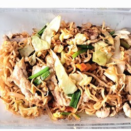 มาม่าผัดไข่