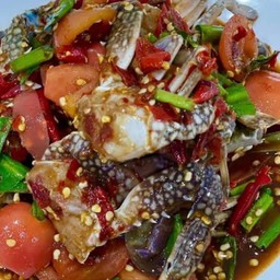ตำเหลาปูม้า กุ้งสด  ปลาหมึก