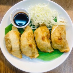 เกี้ยวซ่ายักษ์