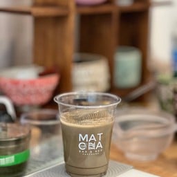 *Cold whisk hojicha latte, Uji