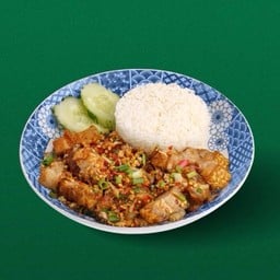 หมูกรอบคั่วพริกกระเทียม