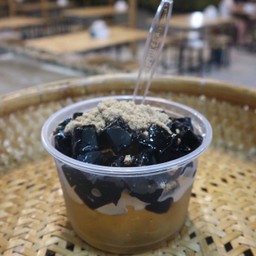 เฉาก๊วยน้ำตาล