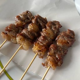 หมูปิ้งเนื้อปิ้งคุณนายข้าวเหนียวนุ่ม