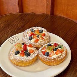 Mixberry Creamcheese Croissant - มิกซ์เบอรี่ ครีมชีส ครัวซองต์