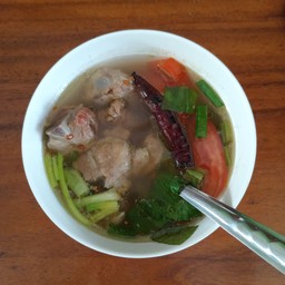 ต้มแซบกระดูกหมูอ่อน