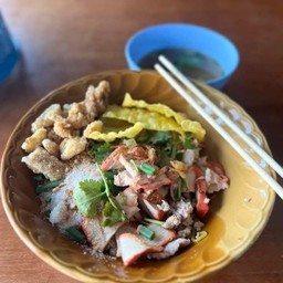 ผักไห่ก๋วยเตี๋ยวเรือสาขา 2