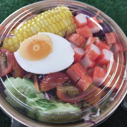 สลัดผักไข่ต้ม+ปูอัด