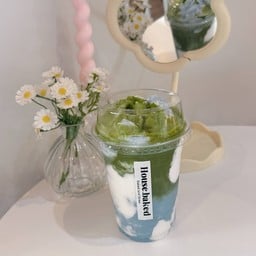 Matcha Butterfly pea coconut freppe