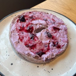 Blueberry Cream Cheese Bagel บลูเบอรี่ครีมชีส