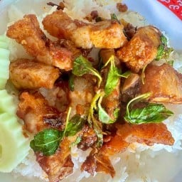 ข้าวมันไก่ จินดา
